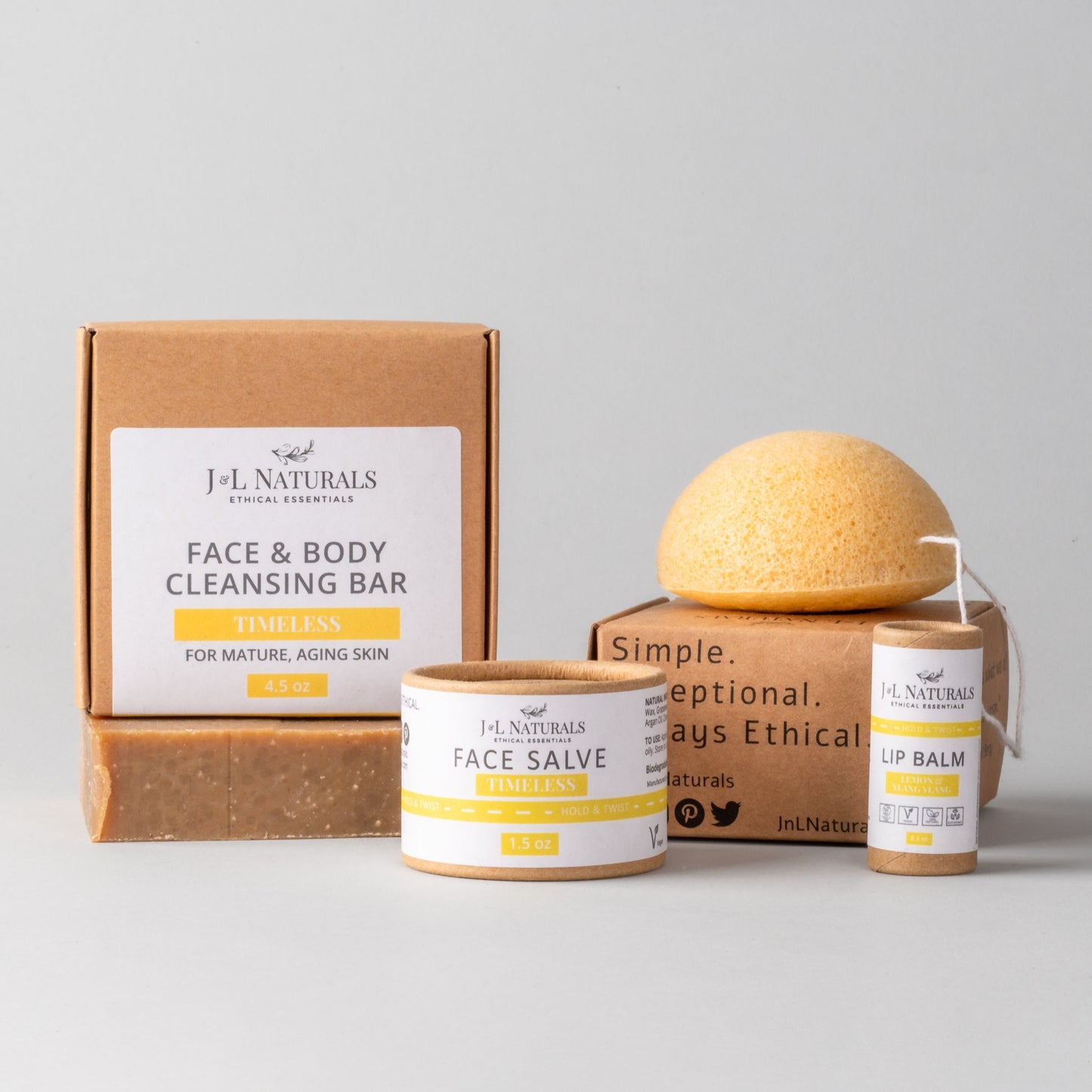 Kit Regimen Essenziale per la Pelle (Set da 4 Pezzi)